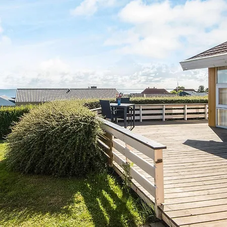 4 Star In Sjolund Hébergement de vacances Hejls
